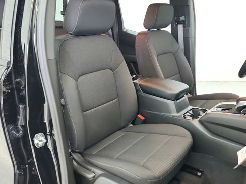 Used 2024 Chevrolet Colorado LT w/ LT Convenience Package image 49