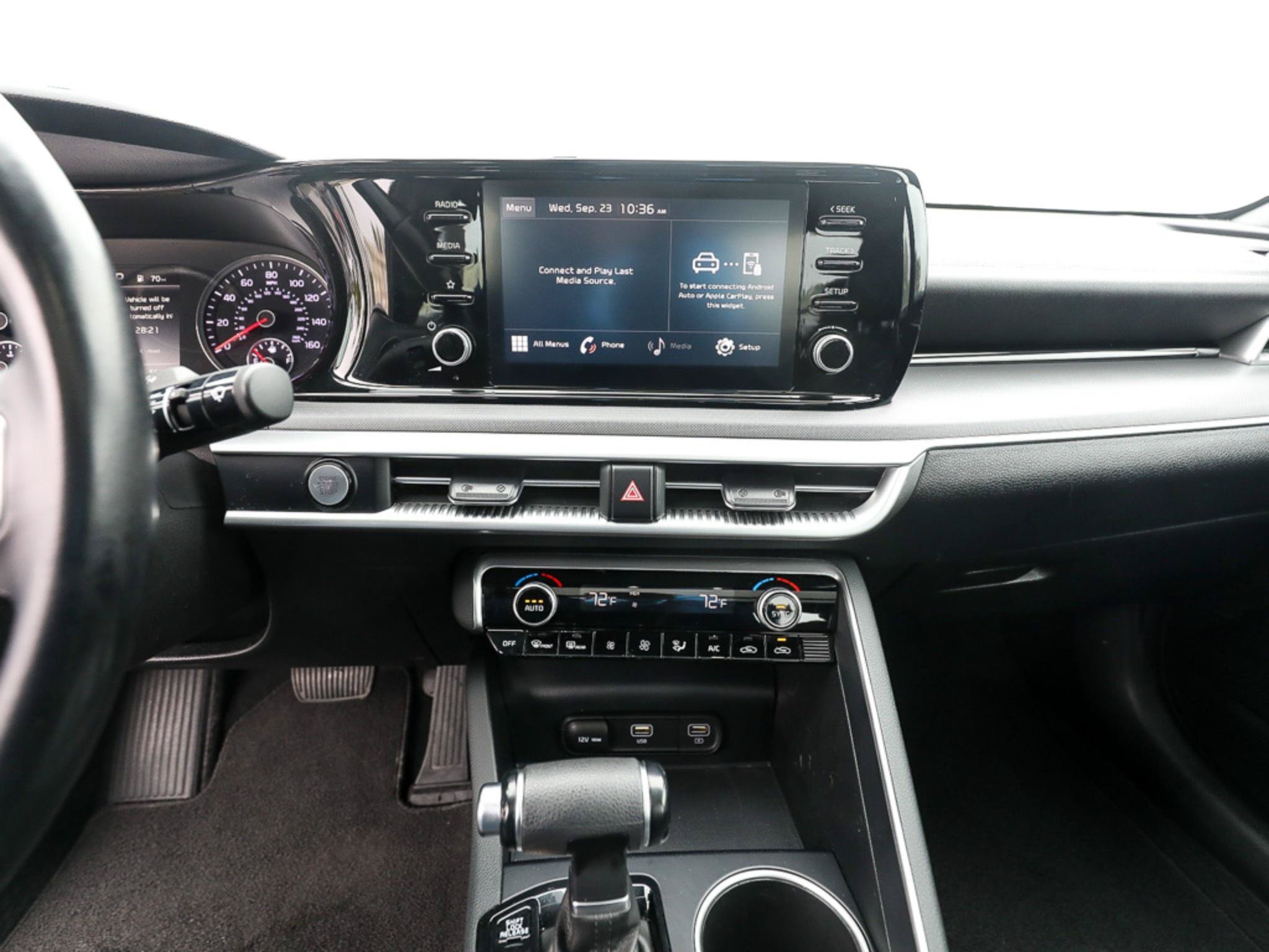 Used 2021 Kia K5 GT-Line w/ GT-Line FWD Premium Package image 9