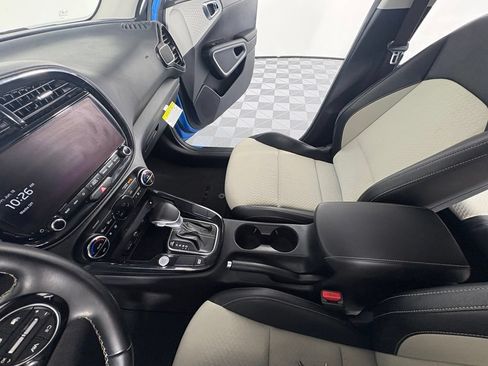 Used 2023 Kia Soul GT-Line FWD image 26