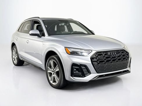 Used 2025 Audi Q5 2.0T Premium w/ Convenience Plus Package AWD/4WD image 7