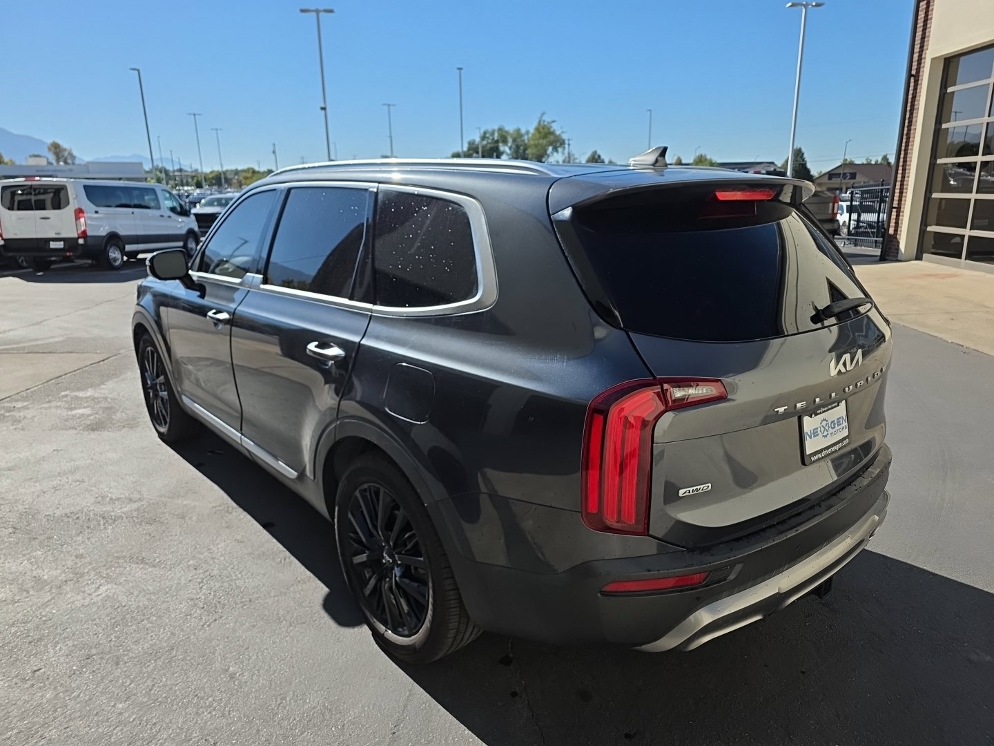 Used 2022 Kia Telluride SX w/ SX Prestige Package AWD/4WD image 30