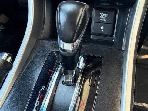 Used 2013 Honda Accord Sport image 27