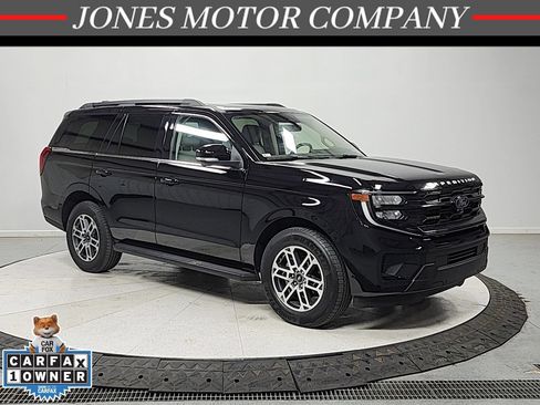Used 2025 Ford Expedition Active RWD image 1