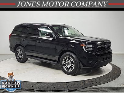 Used 2025 Ford Expedition Active