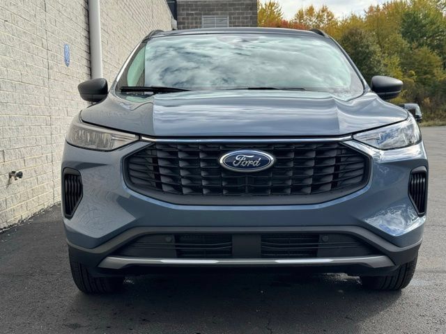 New 2026 Ford Escape Active w/ Cold Weather Package AWD/4WD image 3
