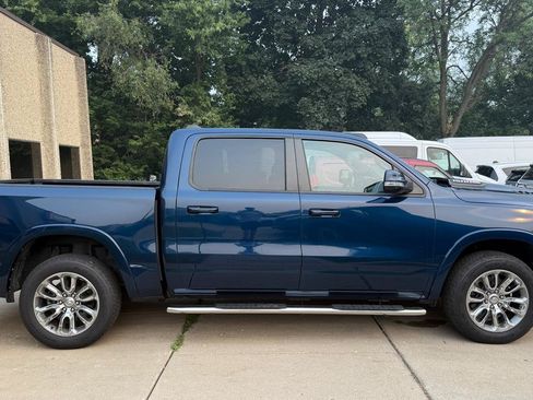 Used 2021 RAM 1500 Laramie AWD/4WD image 8
