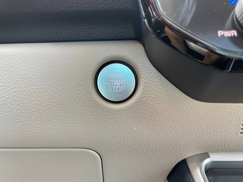 New 2027 Kia Carnival SX Prestige FWD image 25