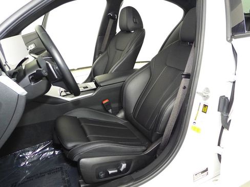 Used 2023 BMW 330i Sedan w/ Driving Assistance Package RWD image 22