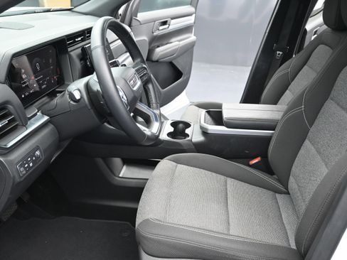 Used 2025 GMC Terrain Elevation AWD/4WD image 22