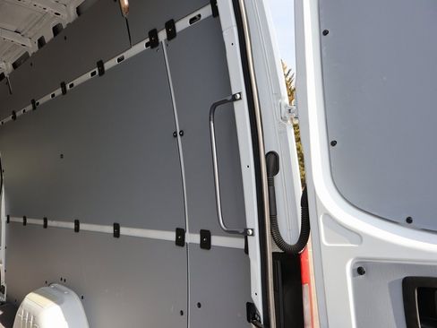 New 2025 Mercedes-Benz Sprinter 2500 image 24