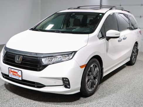 Used 2023 Honda Odyssey Elite image 35