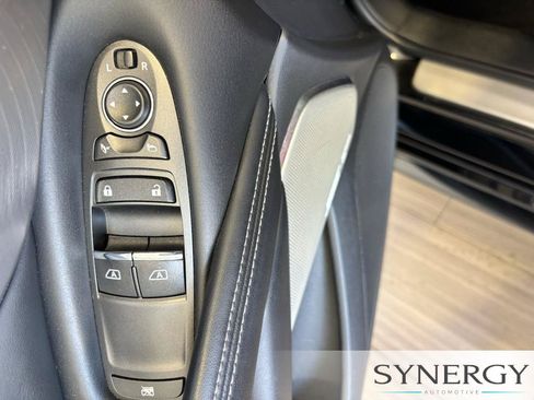 Used 2022 INFINITI Q60 3.0t Luxe w/ Essential Package RWD image 19