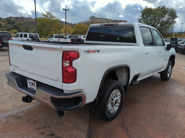 Used 2026 Chevrolet Silverado 2500 LT AWD/4WD image 4