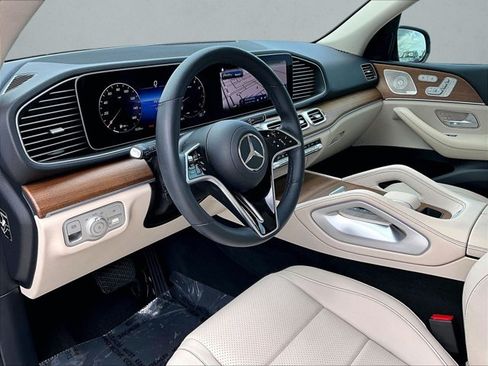 Used 2024 Mercedes-Benz GLE 350 4MATIC image 14