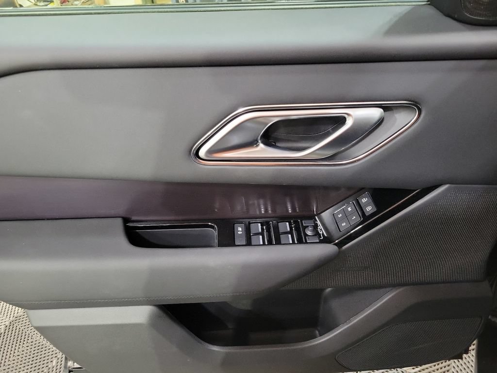 New 2026 Land Rover Range Rover Velar Dynamic SE AWD/4WD image 14