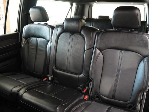 Used 2024 Jeep Wagoneer L Series II w/ Flexible Seating Group image 34