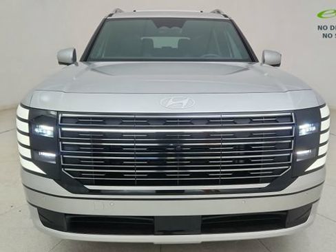 Used 2026 Hyundai Palisade Calligraphy FWD image 13