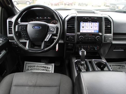 Used 2018 Ford F150 XLT w/ Equipment Group 302A Luxury AWD/4WD image 11