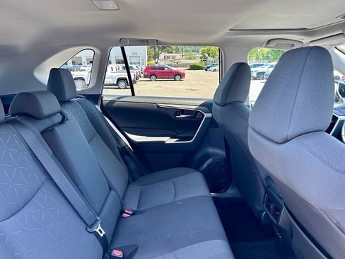 Certified 2024 Toyota RAV4 XLE w/ Convenience Package AWD/4WD image 14