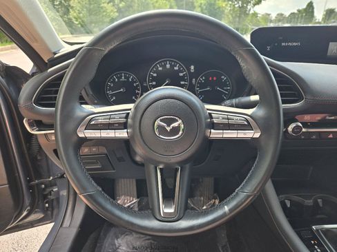 Used 2023 MAZDA MAZDA3 s FWD image 16
