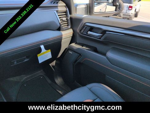 New 2026 GMC Sierra 2500 AT4 w/ AT4 Premium Plus Package AWD/4WD image 17