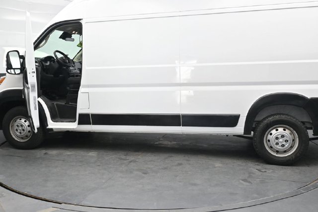 Used 2023 RAM ProMaster 2500 FWD image 33