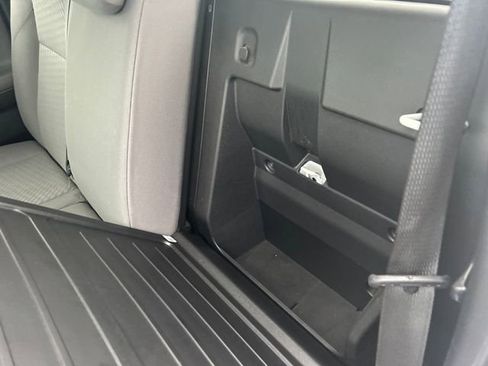 Used 2023 Toyota Tacoma TRD Sport image 38