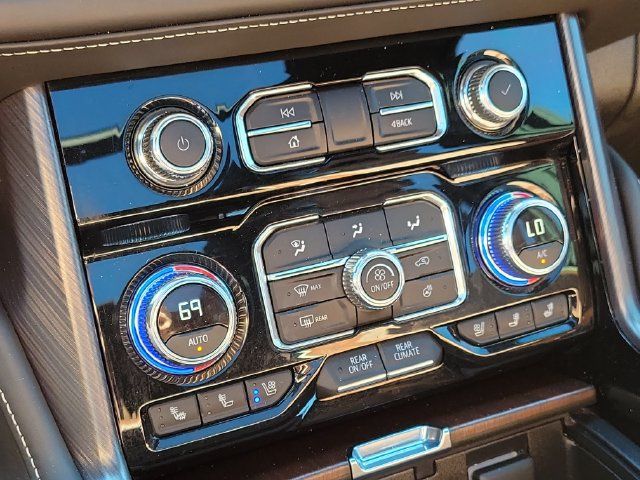 Certified 2024 GMC Yukon Denali Ultimate AWD/4WD image 17