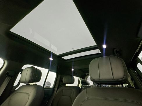New 2026 Land Rover Defender 130 V8 image 21