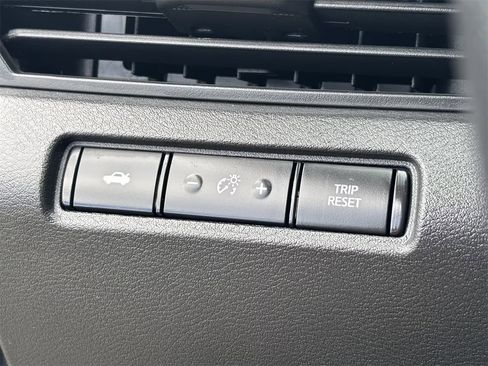 New 2025 Nissan Altima 2.5 SV w/ SV Special Edition Package image 34