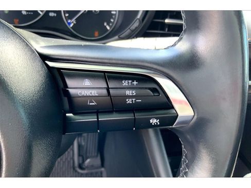 Used 2024 MAZDA MAZDA3 s FWD image 21