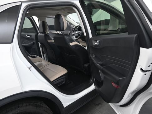 Used 2021 Ford Escape SEL AWD/4WD image 22