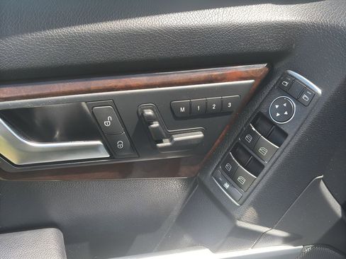 Used 2014 Mercedes-Benz GLK 350 4MATIC image 10