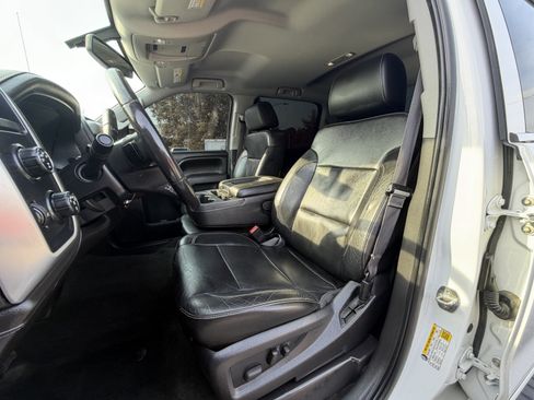 Used 2014 GMC Sierra 1500 SLE w/ SLE Value Package AWD/4WD image 10