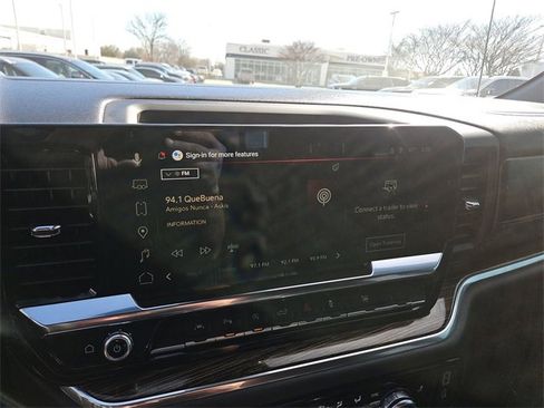 Used 2025 GMC Sierra 1500 Elevation w/ Preferred Package image 13