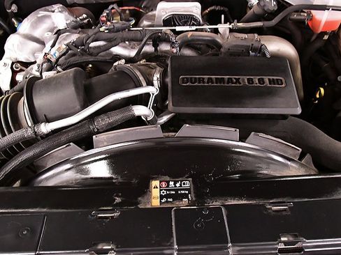 Used 2024 Chevrolet Silverado 2500 LTZ w/ LTZ Plus Package image 36