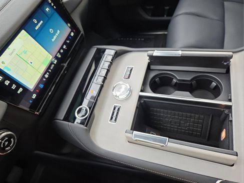 New 2025 Lincoln Navigator Reserve w/ Jet Appearance Package image 25