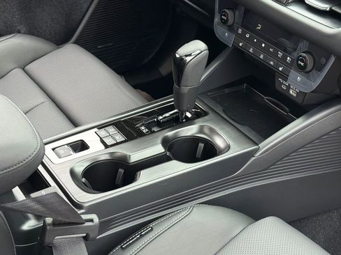 New 2026 Subaru Outback Touring AWD/4WD image 10