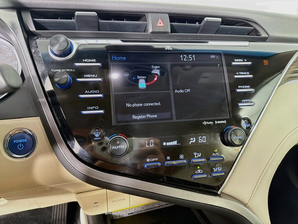 Used 2018 Toyota Camry XLE w/ Audio Package FWD image 21