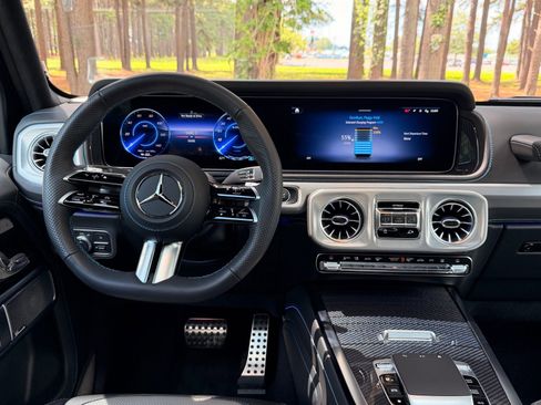 Used 2025 Mercedes-Benz G 580 w/ EQ Technology image 3