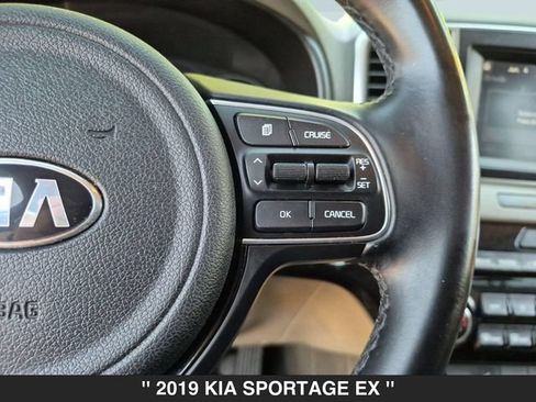 Used 2019 Kia Sportage EX AWD/4WD image 18