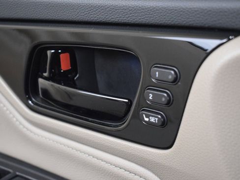 Used 2021 Honda Odyssey Touring image 41