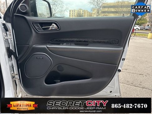Used 2023 Dodge Durango R/T w/ Hemi Orange Plus Package image 12