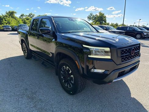 Used 2023 Nissan Frontier PRO-4X w/ Pro Convenience Package AWD/4WD image 1