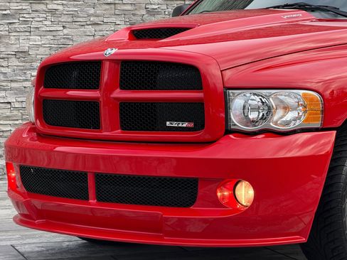 Used 2004 Dodge Ram 1500 Truck 2WD Regular Cab image 3