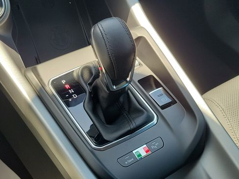 Used 2024 Alfa Romeo Tonale Ti AWD/4WD image 28