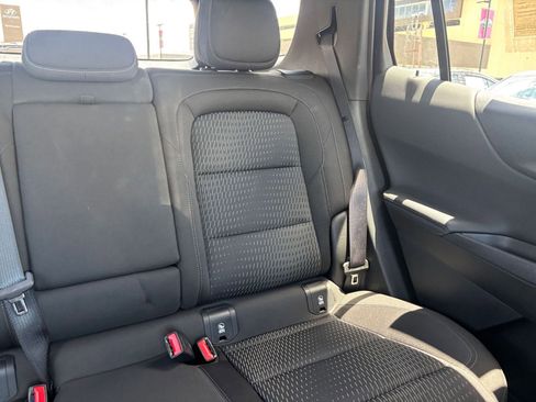 Used 2025 Chevrolet Equinox LT FWD image 37