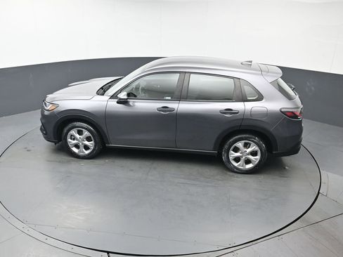 Used 2023 Honda HR-V LX image 36