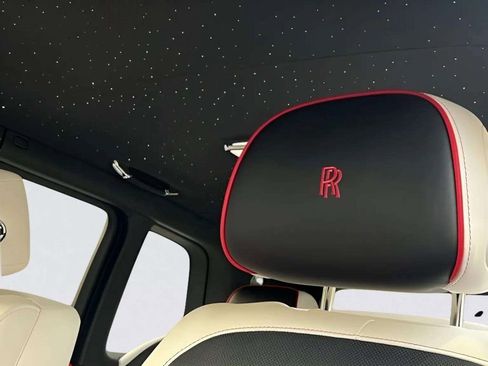 New 2026 Rolls-Royce Cullinan image 17