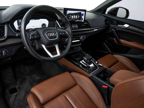 Certified 2023 Audi Q5 2.0T Premium Plus w/ Premium Plus Package AWD/4WD image 11